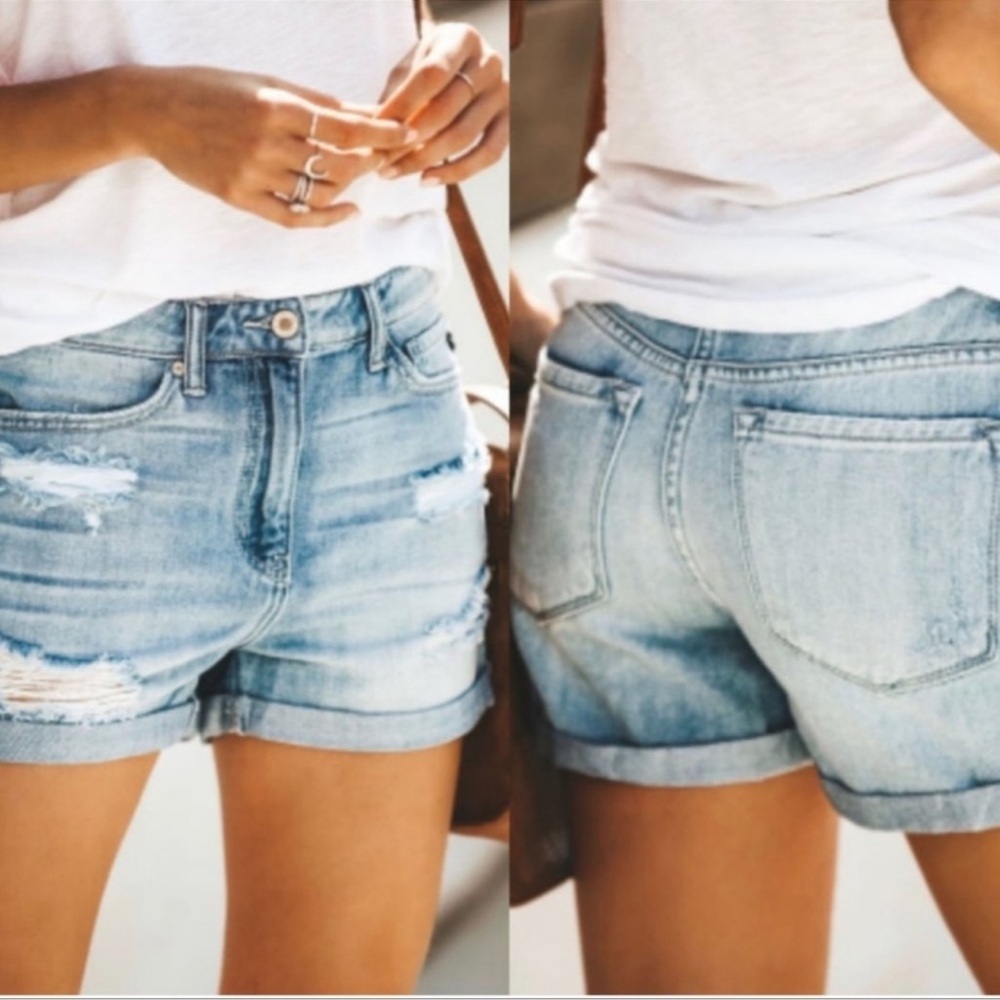 KanCan Distressed Denim Shorts (Size M)